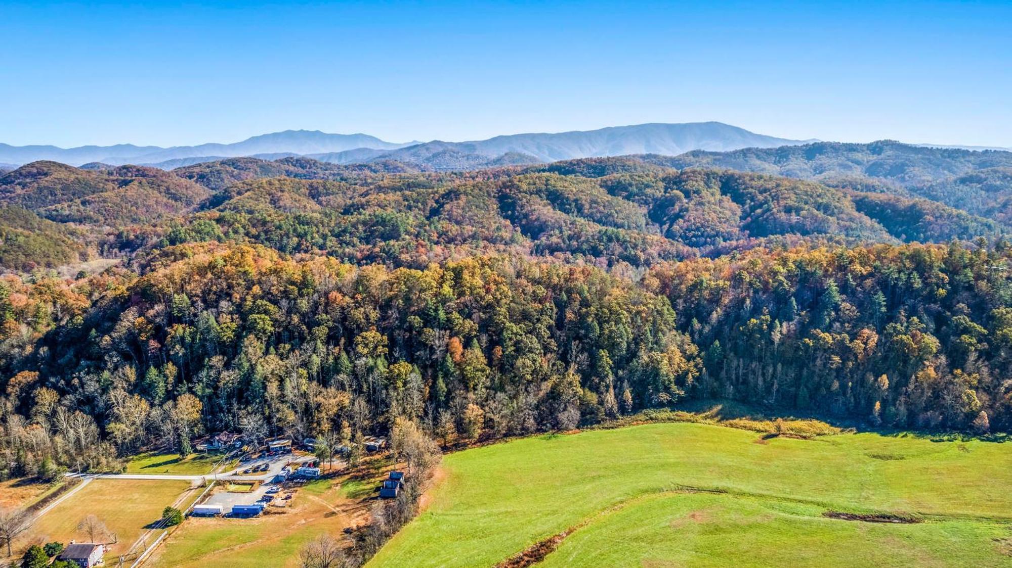 Bearfoot Pines - True Log Cabin - Wi-Fi, Hot Tub, Fishing, Deck With Views! - Mins To Pf Sevierville Extérieur photo
