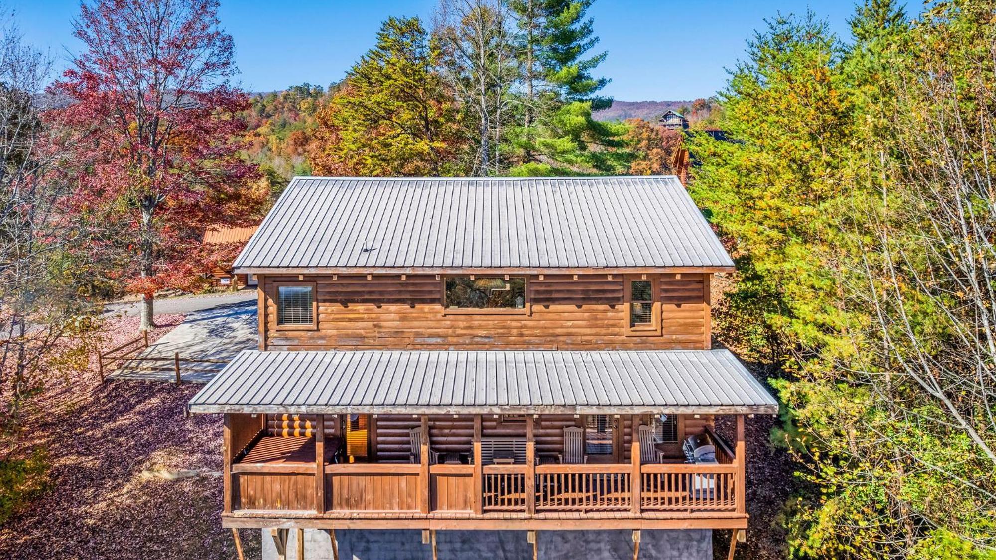 Bearfoot Pines - True Log Cabin - Wi-Fi, Hot Tub, Fishing, Deck With Views! - Mins To Pf Sevierville Extérieur photo