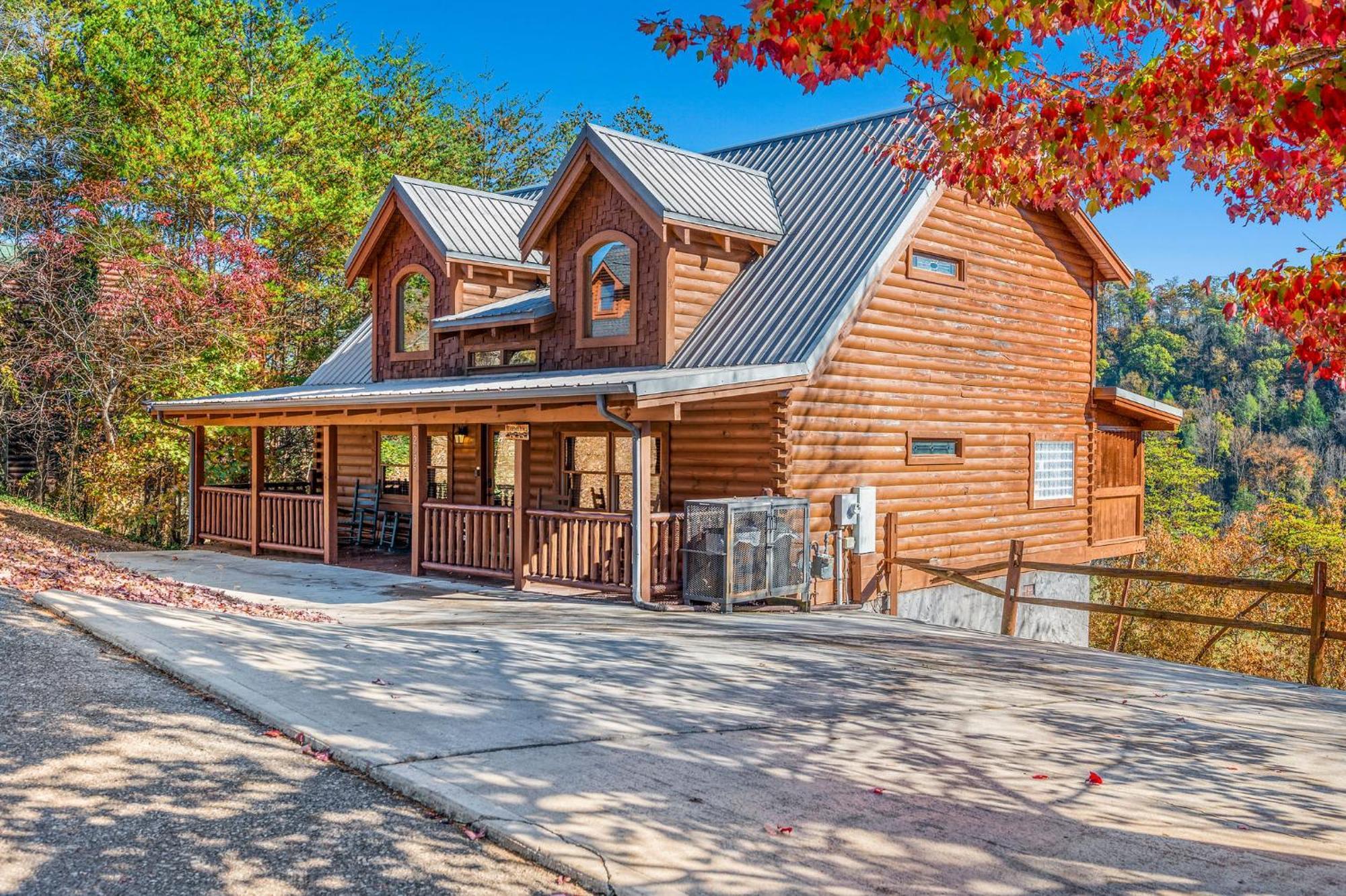 Bearfoot Pines - True Log Cabin - Wi-Fi, Hot Tub, Fishing, Deck With Views! - Mins To Pf Sevierville Extérieur photo